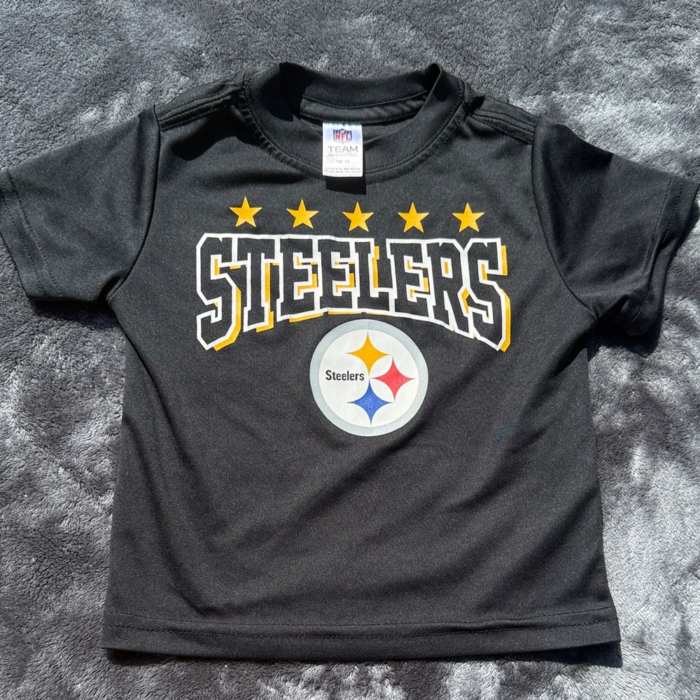 Team Apparel Kids Black and Gold Steelers Tee